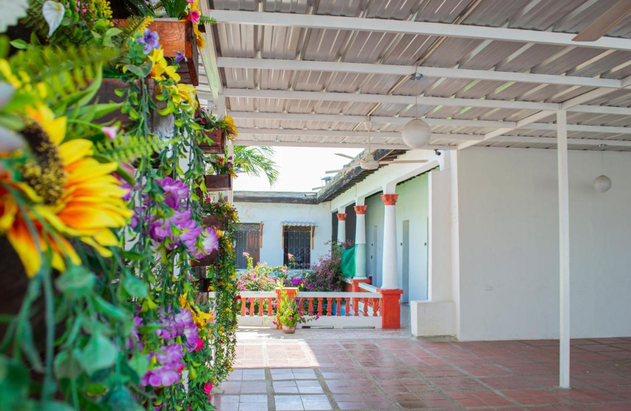 Hostal Maranatha Santa Marta  Eksteriør bilde